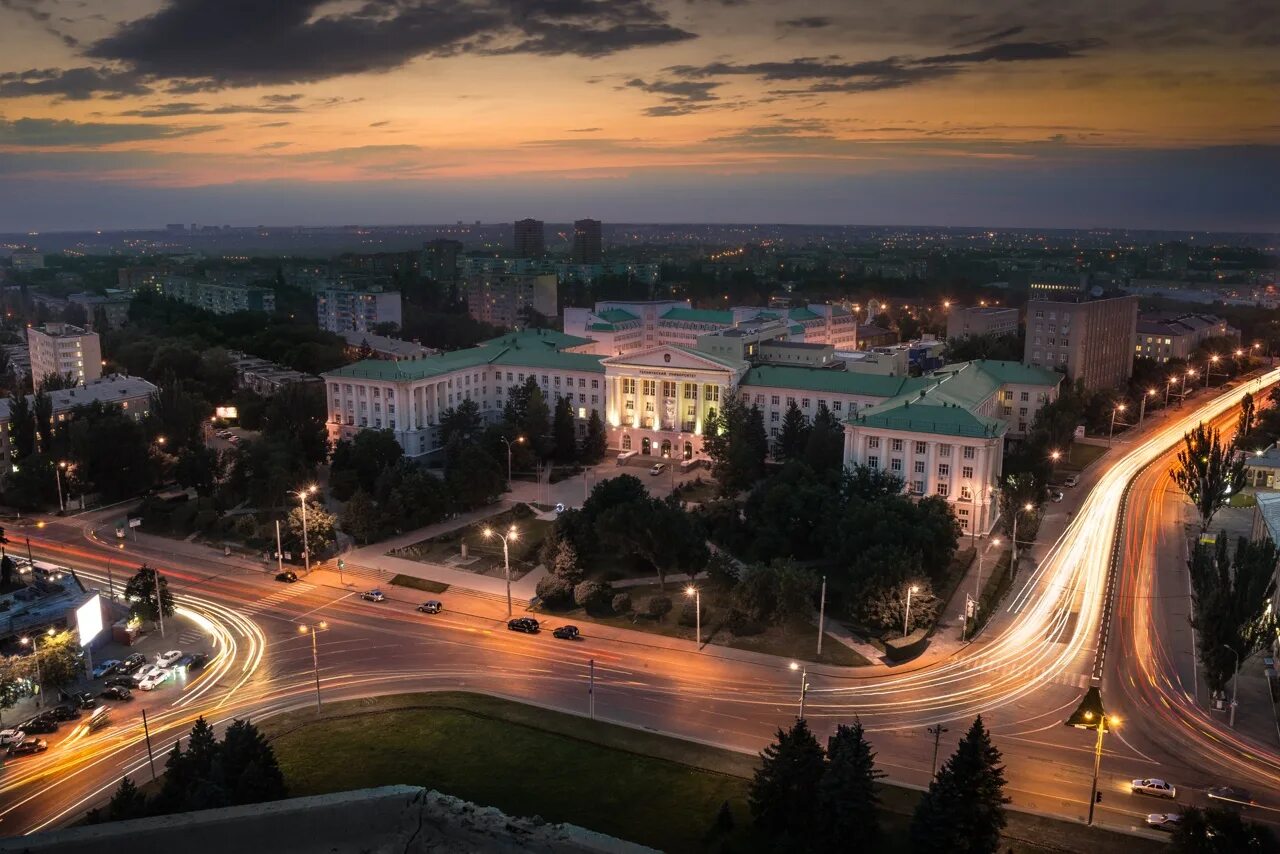 Площадь Гагарина Ростов на Дону. Площадь ДГТУ Ростов. ДГТУ Гагарин. ДГТУ РИСХМ. Город первая ы