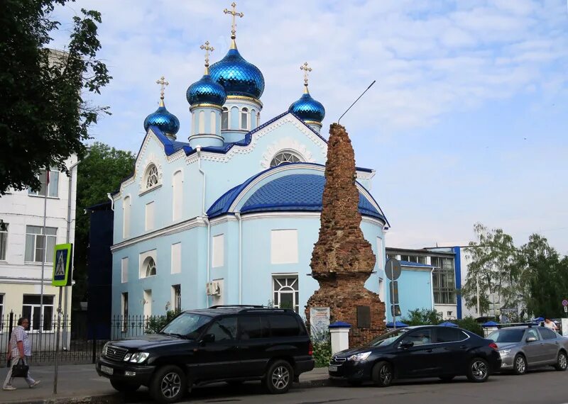 Телефон храма воронежа. Храмы Воронежа. Храм в центре Воронежа. Храм пророка Самуила Воронеж. Владимирская Церковь Воронеж.