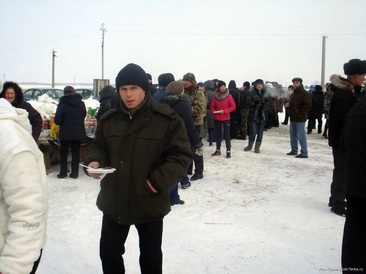 Погода усть таркский п октябрьский. Яркуль Матюшкино Новосибирская школа. Яркуль Матюшкино Усть-Таркский район. Село Яркуль Матюшкино. Усть Тарка происшествия.