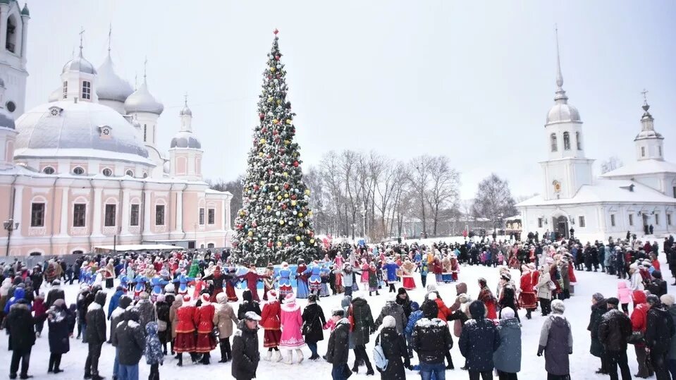 Новое вологда. Вологда новый год. Новогодняя вологда фото. Зимний хоровод. Рождество вологда.