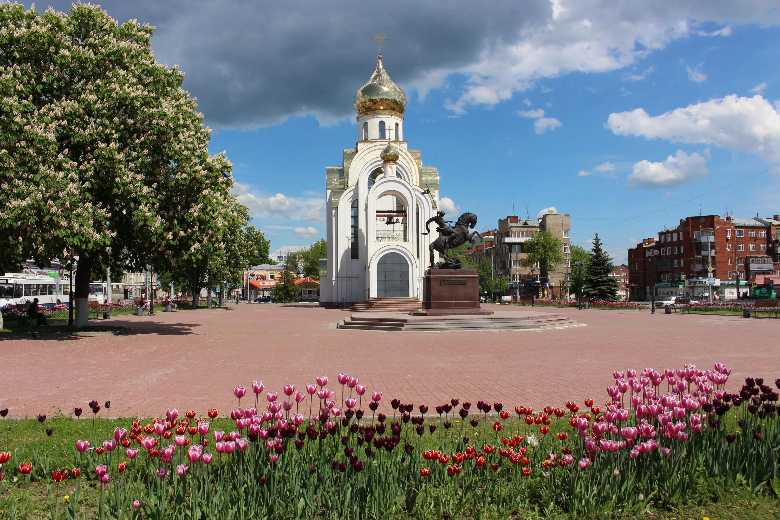 Фотографии достопримечательности города. Площадь Победы Иваново. Главная достопримечательность Иваново. Иваново Главная площадь. Иваново Центральная площадь.