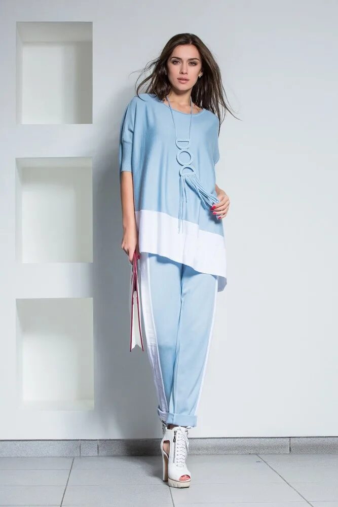 Maxa логотип. итальянская одежда маха. маха интернет магазин. женская фирма маха. маха женская одежда.