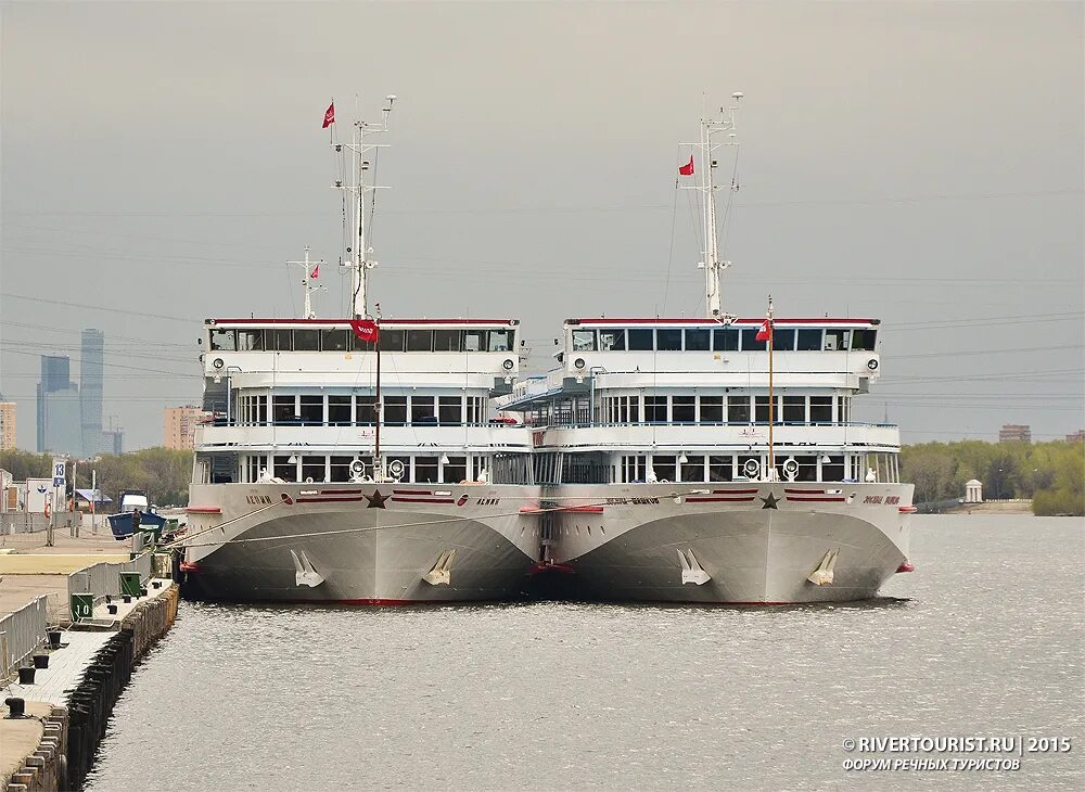 Форум речных туристов. Речной туризм. Форум речных путешественников. Форум речных путешественников. Скульптура водный путь 5 шлюз.