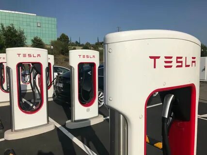 Зарядные станции tesla