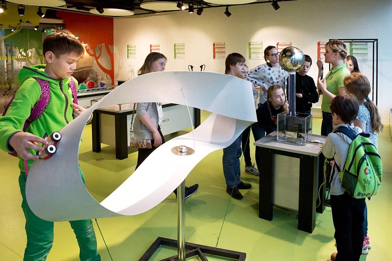 шоу программа. город профессий екатеринбург гринвич. детский клуб реклама. шоу игра. парк разгон екатеринбург.