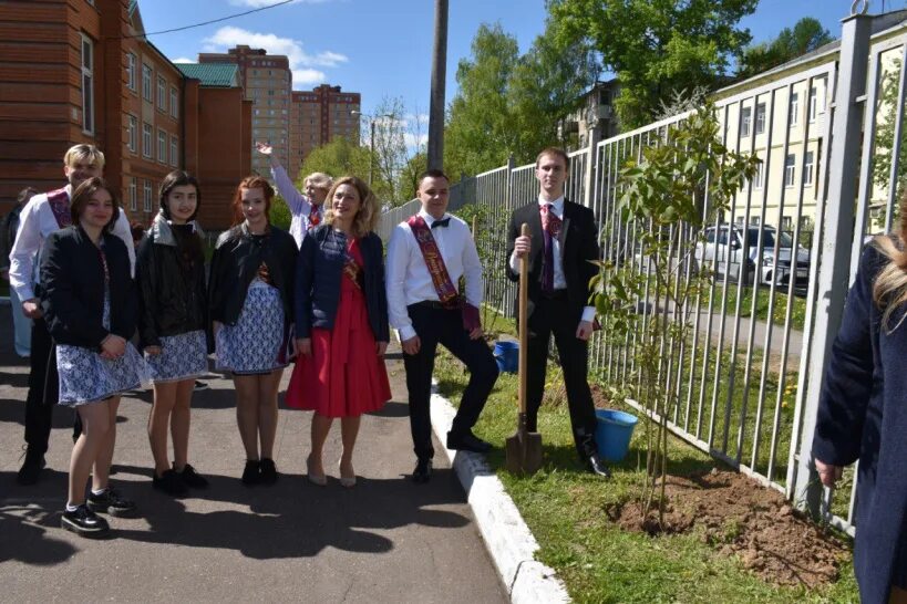 школа имени чехова истра учителя. рэш университет москва. рэш российская электронная школа. рэш. рэш фото.