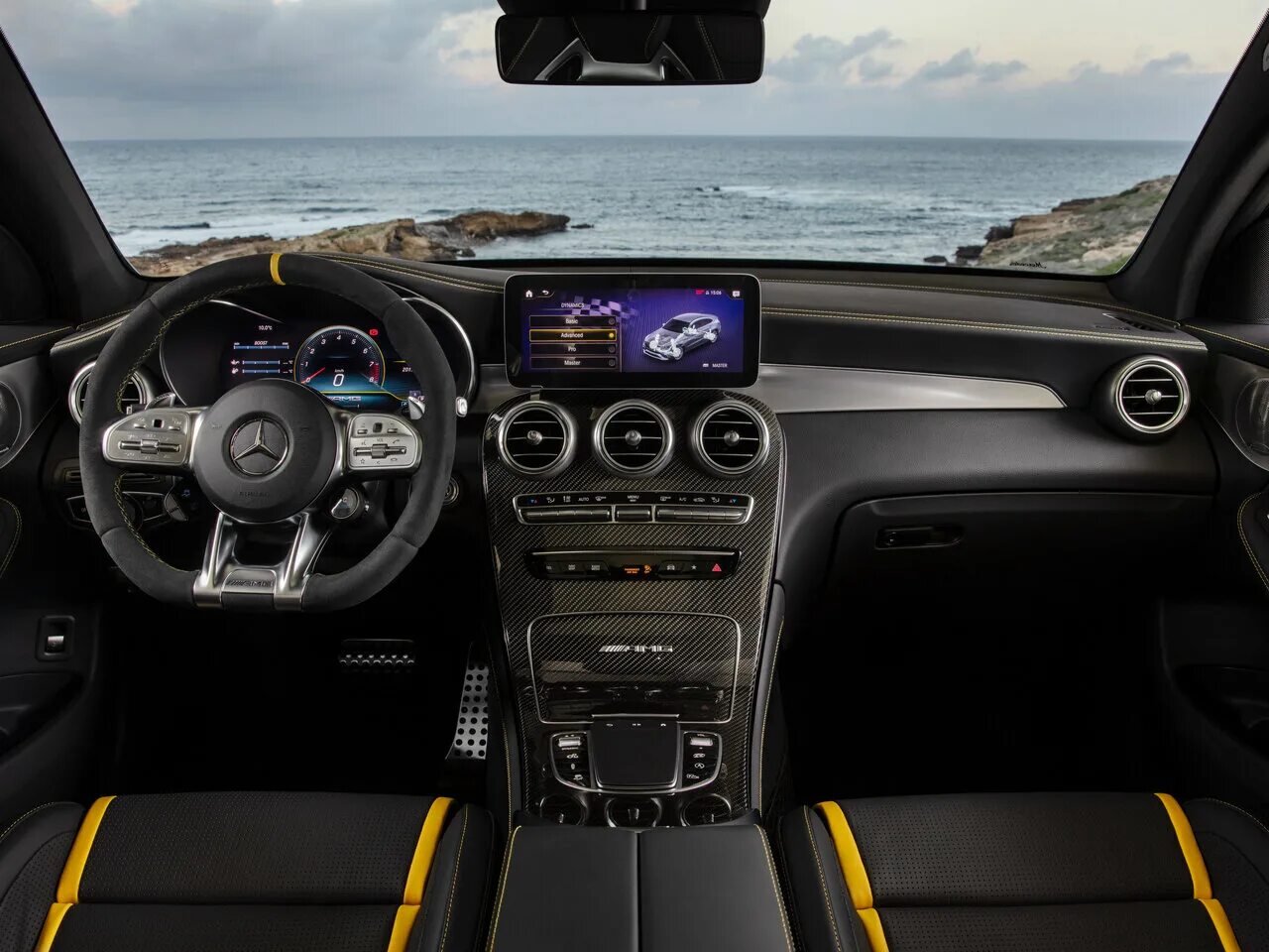 Разгон glc. Mercedes amg glc 63 s. mercedes benz glc 63s amg. мерседес glc coupe amg 63s. mercedes benz glk 63 amg.