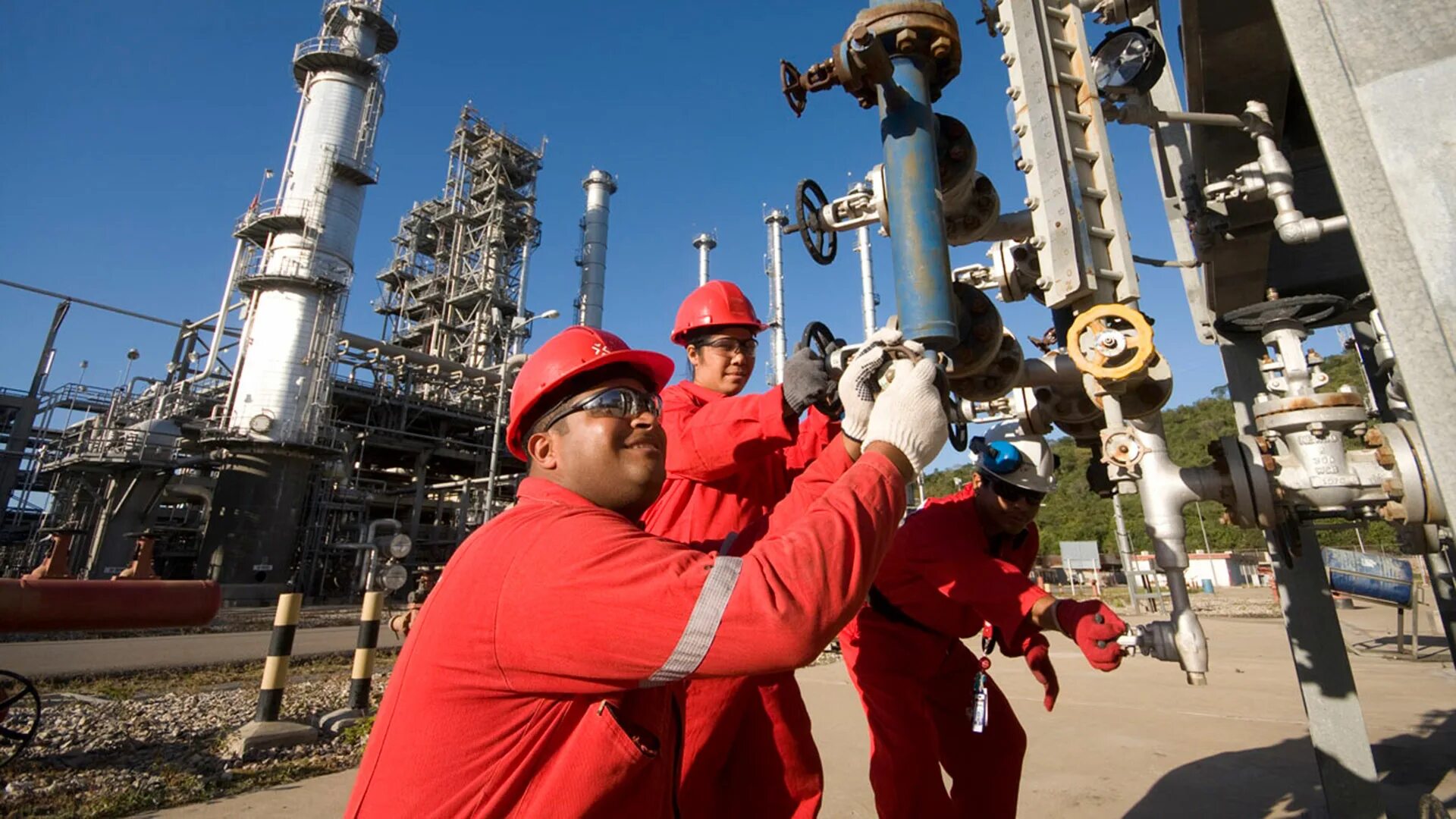 PDVSA Венесуэла. Промышленность Венесуэлы. Венесуэла нефть. Венесуэльская нефтяная компания PDVSA.