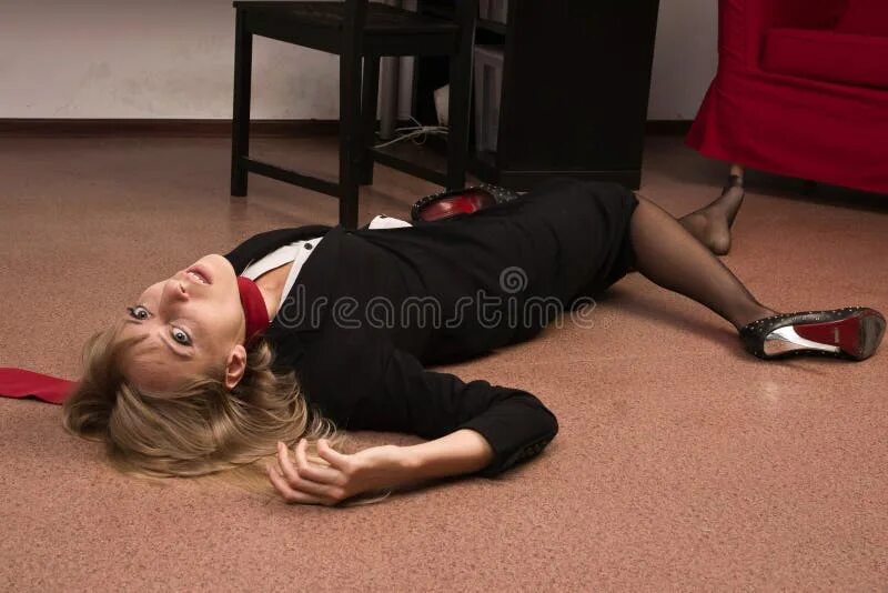 On the floor фф