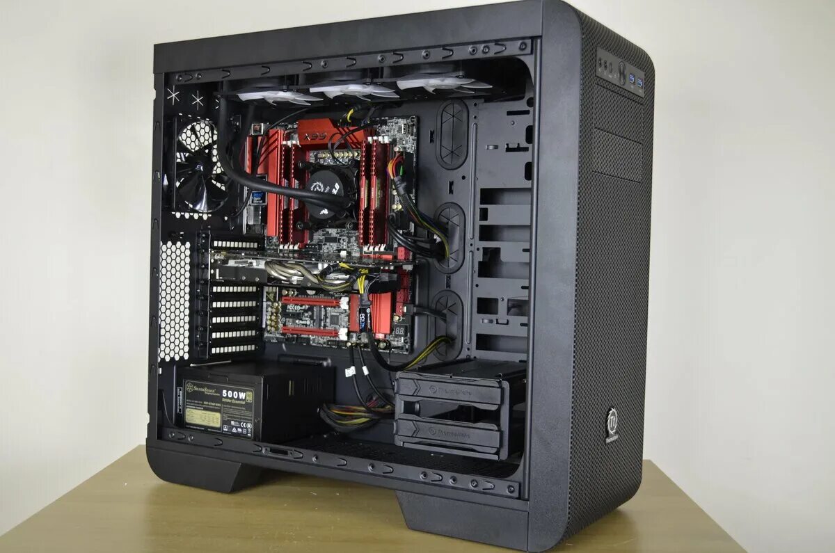 Раздача компьютера. Thermaltake Core v31. Thermaltake v51. Корпус Thermaltake Core v31 сво. Thermaltake v31 вентиляторы.