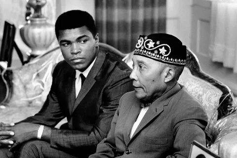 1966. World heavyweight champion Muhammad ALI visits Nation of Islam leader...