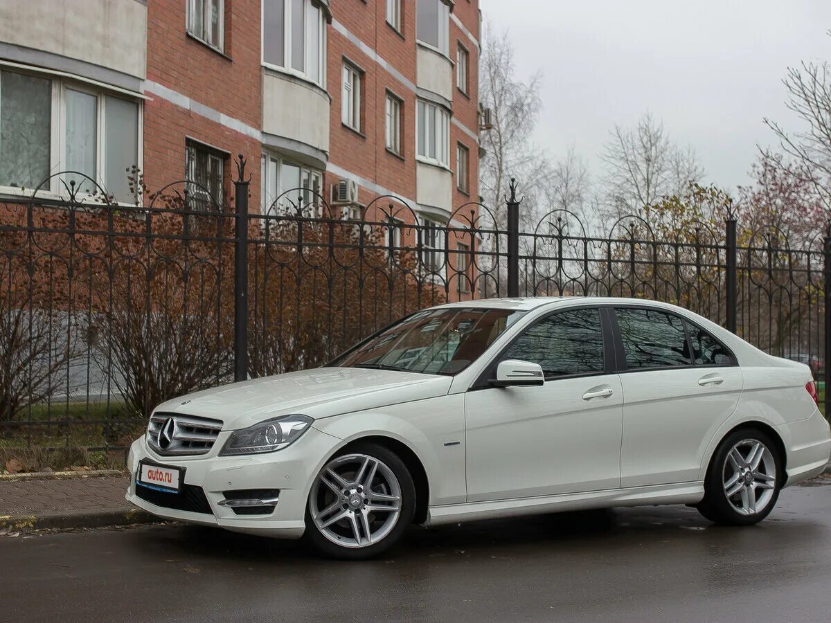 Мерседес с180 купить. Mercedes Benz c class 180 w204. Mercedes-Benz c-class III w204. Mercedes Benz w204 2011. Мерседес c180 w204.