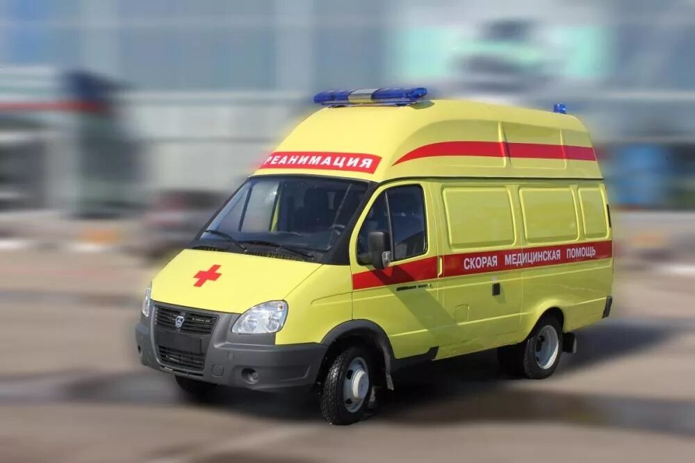 скорые на которых возят заражонных coved-19. скорая едет 3 часа. автомобили неотложной медицинской помощи. скорая едет 3 часа. фиат дукато реанимобиль.