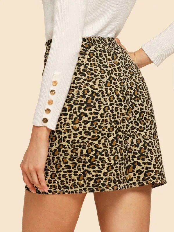 Леопардовая джинсовая юбка. Pimkie юбка джинсовая леопард. Юбка леопардовая джинс. Джинсовая юбка с леопардовым принтом.