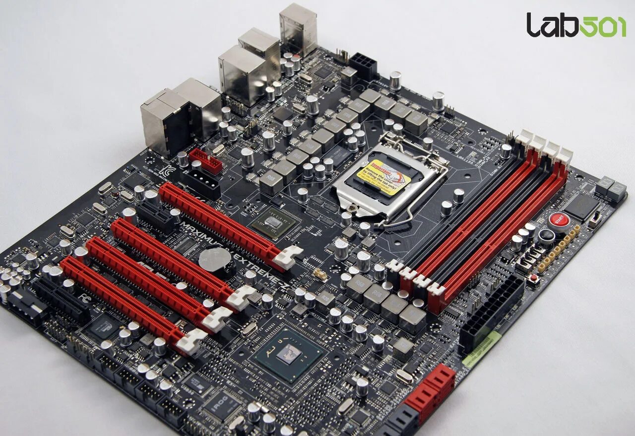 Asus maximus iv extreme материнская. Asus maximus iv. Asus maximus iv. Maximus 4 extreme. Asus maximus 4.