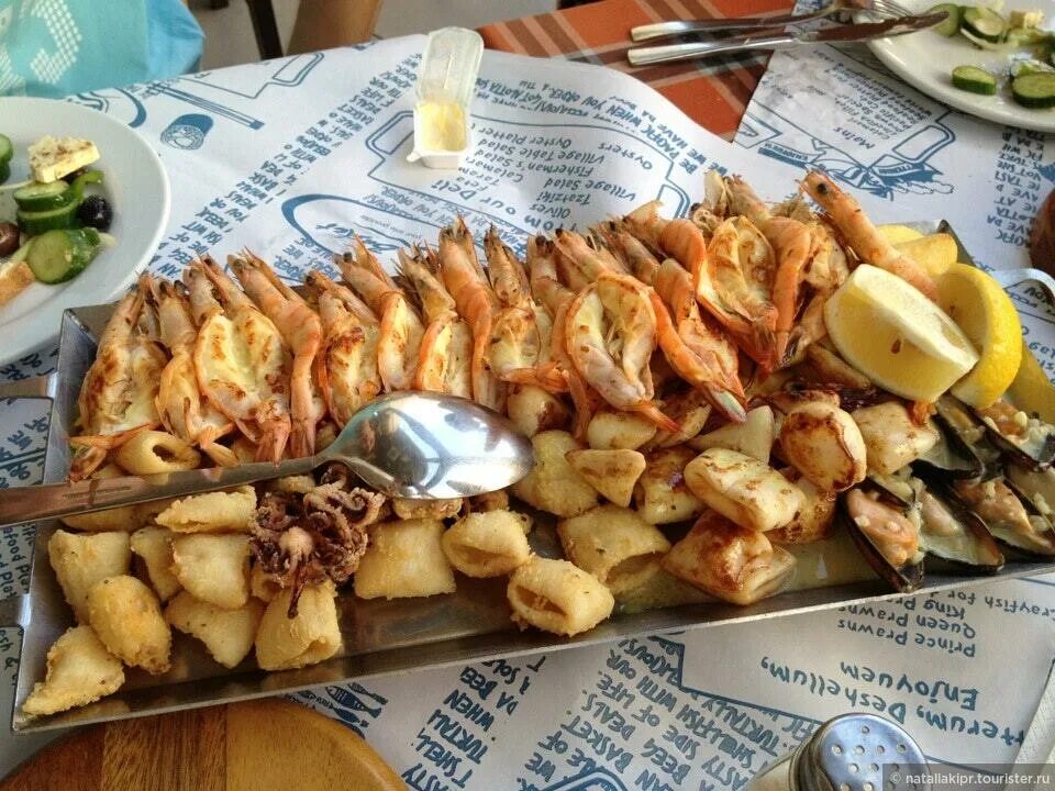 Кипр меню. Оушен баскет кипр. ocean basket рыбное мезе. оушен баскет мясницкая. оушен баскет меню.