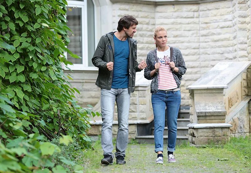 Руслан кацагаджиев и светлана смирнова. Прошлое умеет ждать сериал 2015. Прошлое умеет ждать 2015. Прошлое умеет ждать сериал 2015 кадры. Прошлое умеет ждать сериал 1 серия.