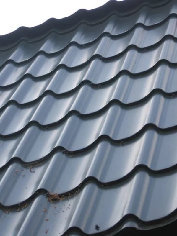 Металлочерепица антрацит. Испанская сьерра металлочерепица. Металлочерепица антрацит. Стальной бархат 7024 металлочерепица гранд лайн. Металлочерепица антрацит.