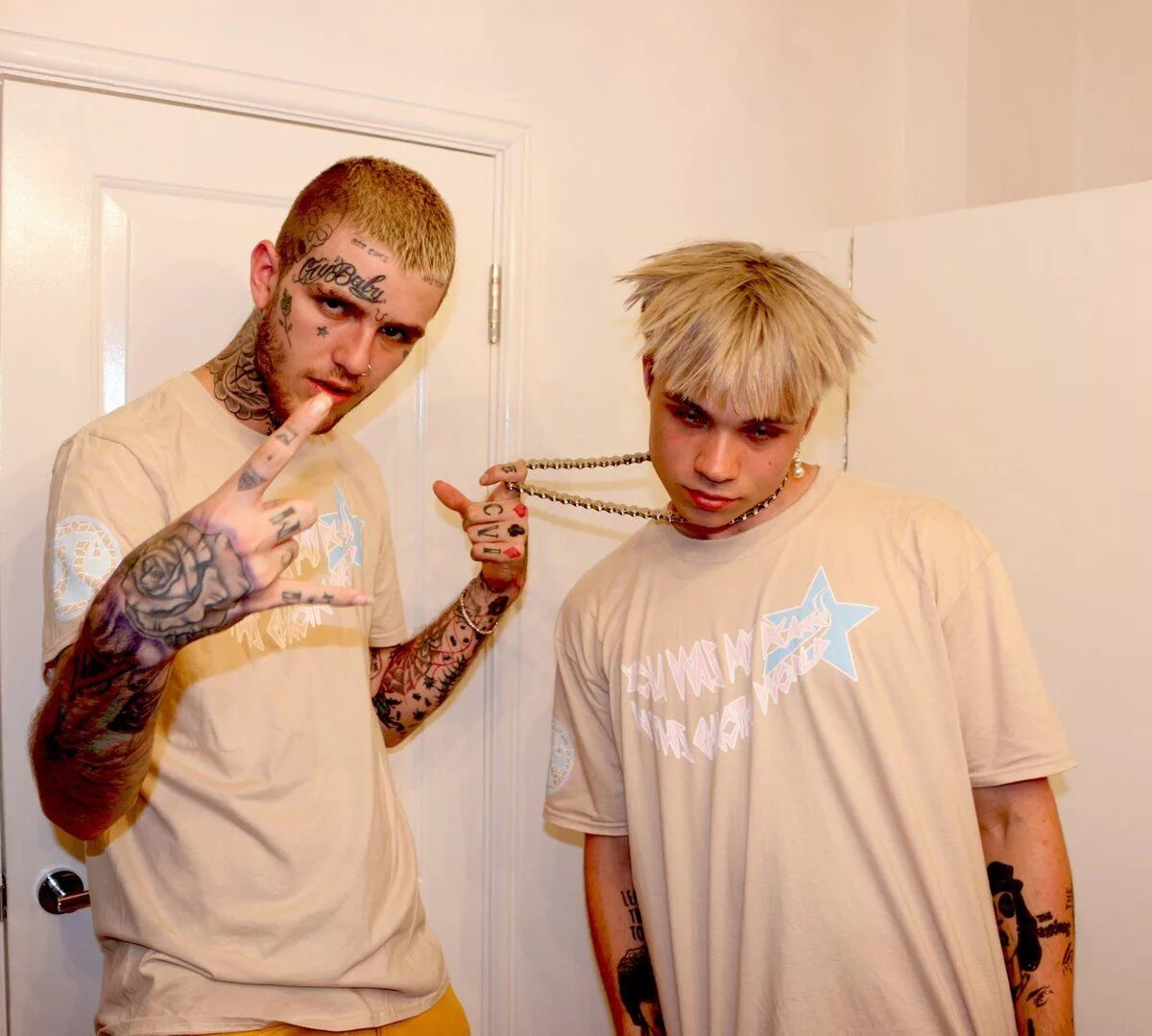 Пип шок. Bexey lil peep. лил пип и bexey. джордж мейер bexey. друг lil peep bexey.
