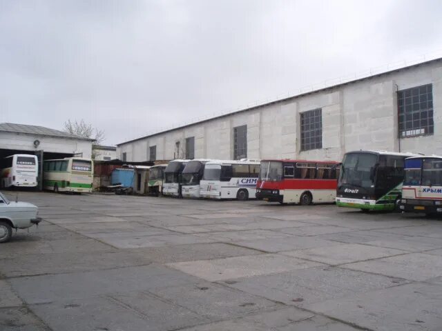Здание атп. Атп феодосия. крымское атп. атп 15. автотранспортное предприятие автобаза.