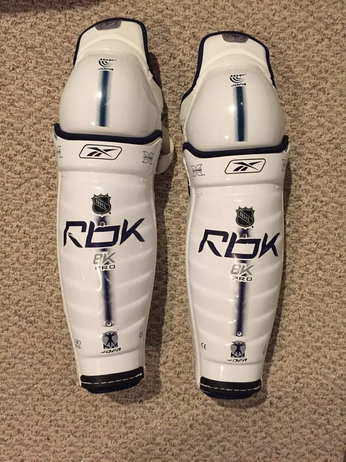 Unphased. Rbk лого. Rbk pro. Rbk pro white. Телеканал рбк логотип.