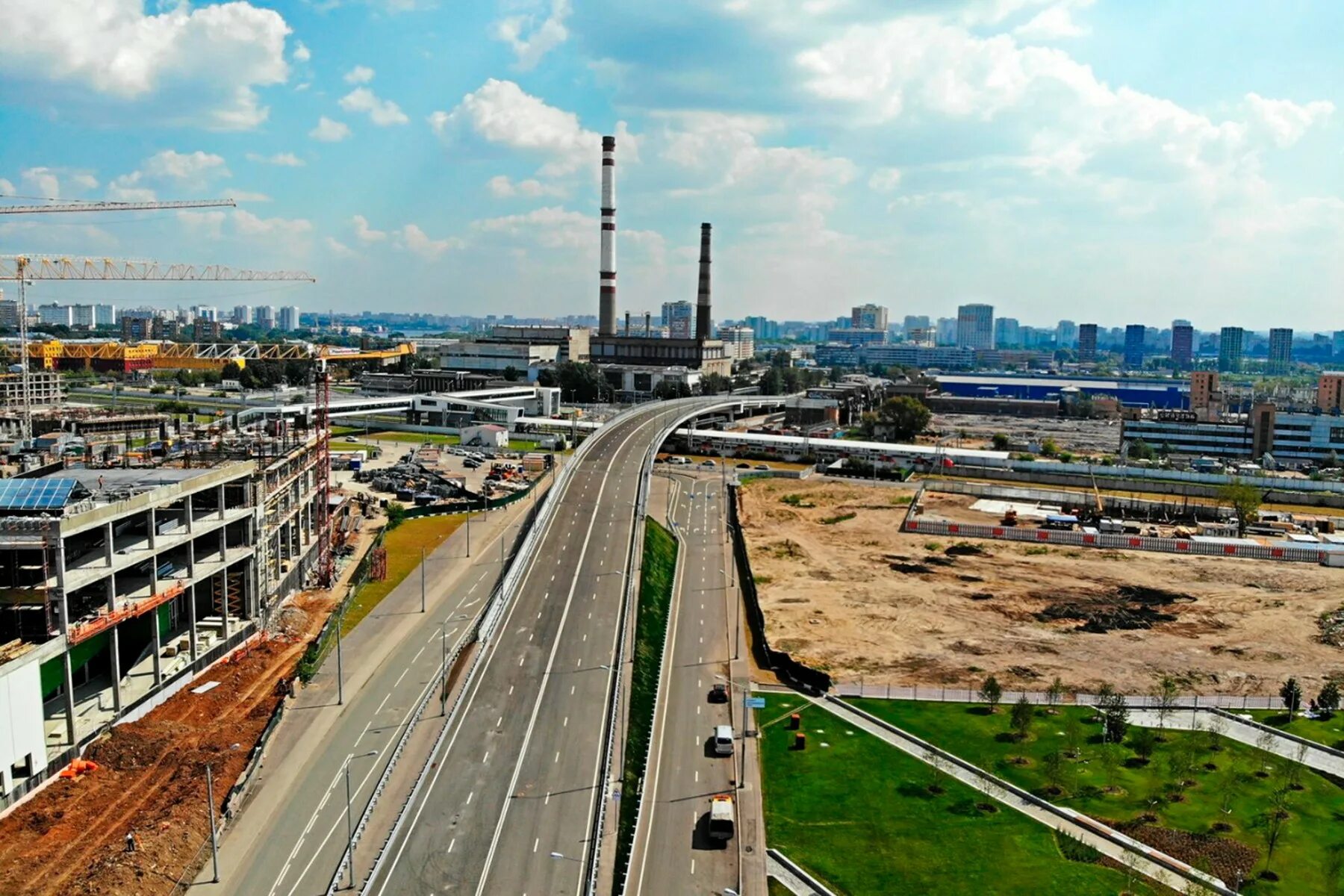 Промышленность москва развития. Промышленные отрасли россии. Завод зил в москве. Промышленность москва развития. Основные отрасли промышленности.