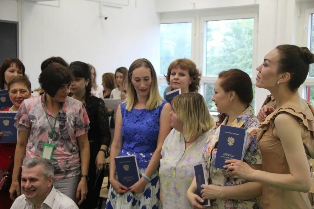 Колледж фармация после 9 класса. Фармацевтический колледж спб. советский фармацевтический техникум спхфа санкт петербург. санкт петербург колледж фарма фармацевтический колледж. спхфа приемная комиссия.