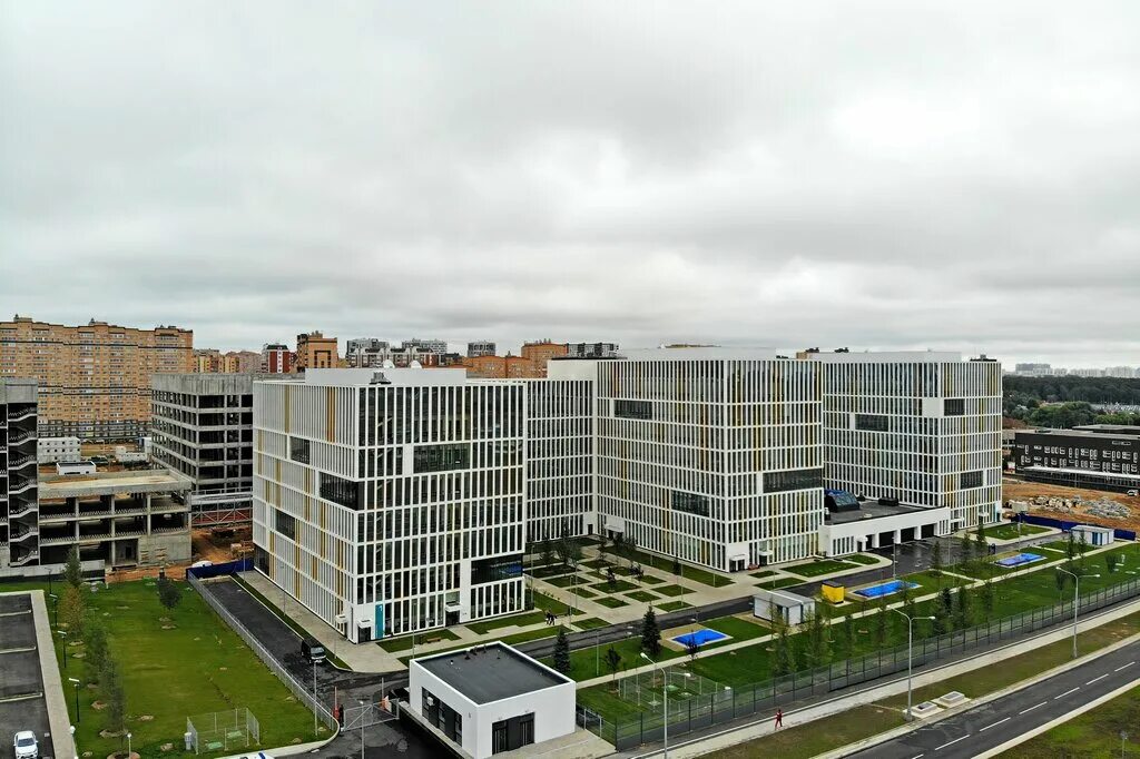 Москва коммунарка сосенский стан 10. Коммунарка ул сосенский стан. Сосенский стан, д. Коммунарка москва больница. Улица сосенский стан коммунарка.