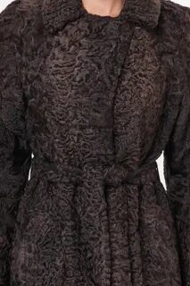 Пальто из искусственного каракуля