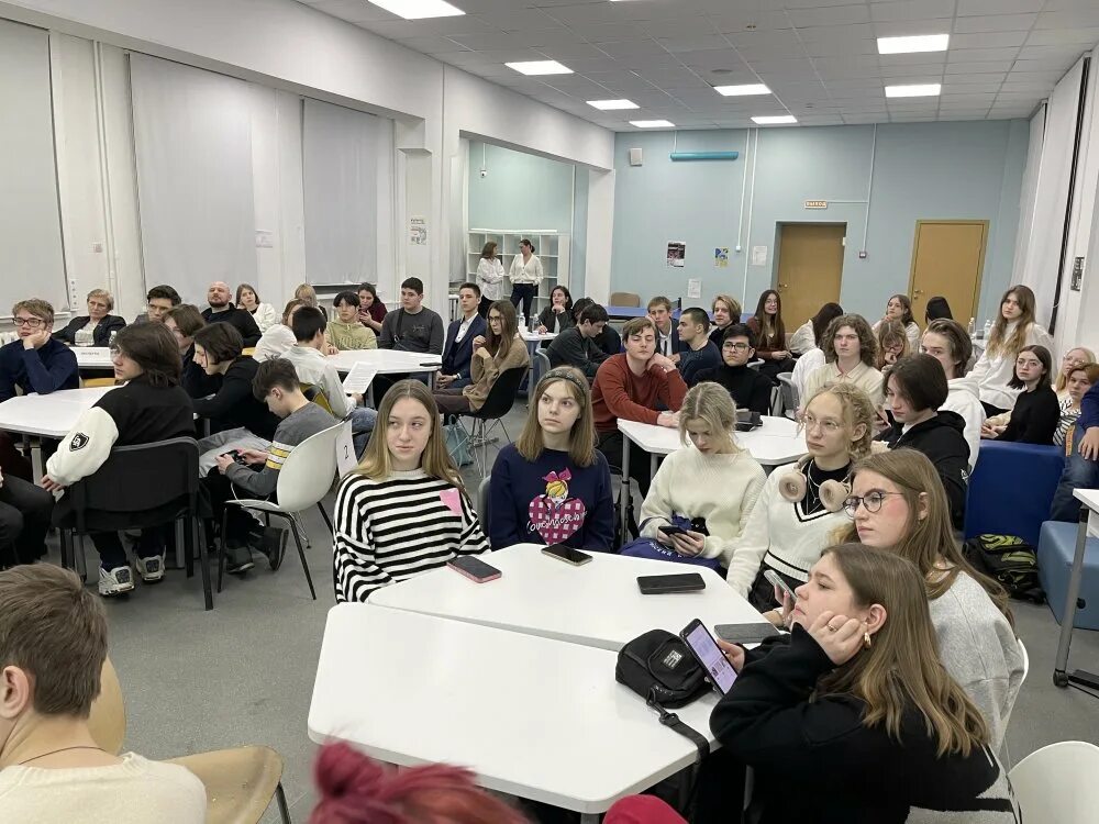 Довузовская подготовка вшэ. Рейтинг фдп вшэ 2024. День открытых дверей вшэ. Высшая школа экономики нижний новгород лого. Ниу вшэ москва факультет информатики.