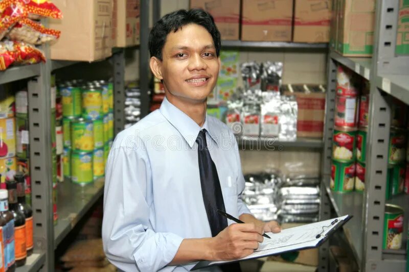 Jeds job is to help encourage. Jeds job is to help encourage. Волонтеры великобритании. Возвышенный человек. Gatekeeper job.