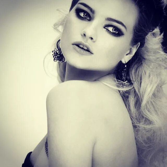 Мария качанова. Только не говори мне masha. Masha певица мария качанова masha. Певица маша. Мария качан.