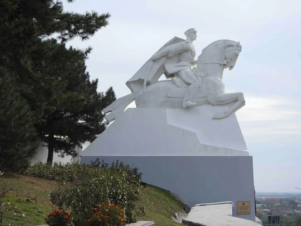 в краснодарском крае мемориал подкова. мемориал краснодар 1942-1943. мостовской краснодарский край памятник вов 1941-1945. новороссийск южный район. памятник жертвам великой отечественной.