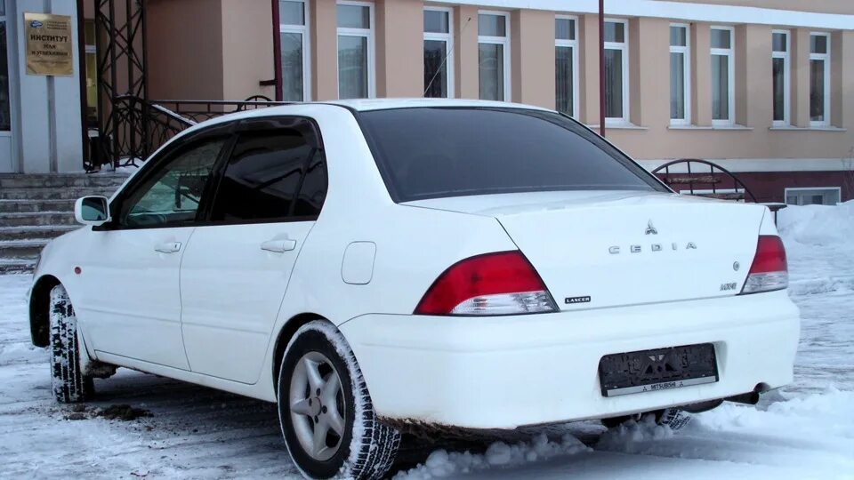 Митсубиси цедия купить. Митсубиси цедия. Mitsubishi Cedia 2000. Mitsubishi Lancer Cedia белый. Лансер цедия.