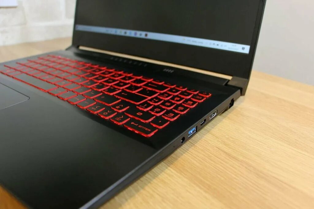 Msi gf66. Ноутбук msi katana gf76 12ue-659xru. 6" ноутбук msi gf66 katana. 15. 6" ноутбук msi modern 15 b12m-209ru.