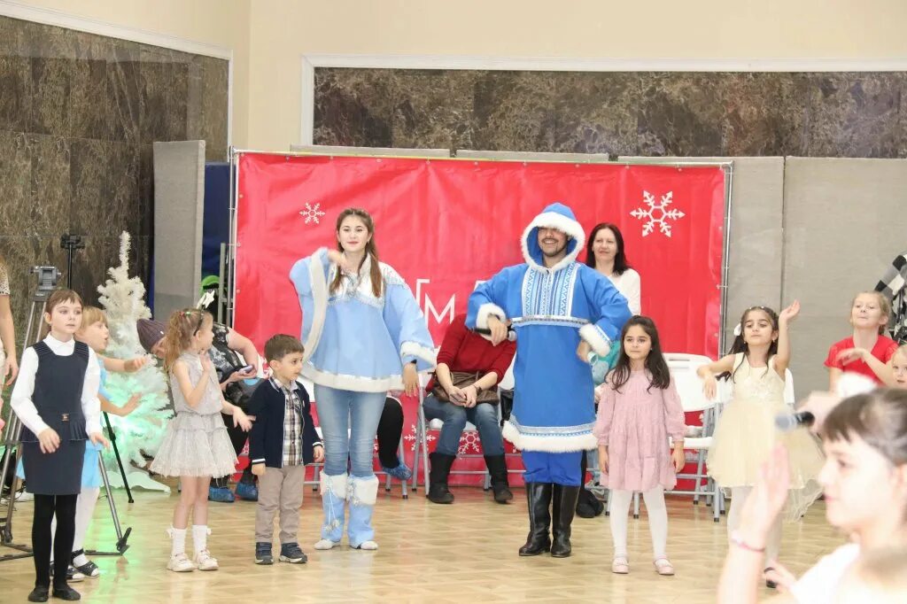 Дк буревестник. ДК Буревестник Нижний выступление театра Ах. Молоково ДК Буревестник ансамбль Гюнеш. ДК Буревестник Молоково. ДК Буревестник Нижний Новгород новогодние мероприятия.