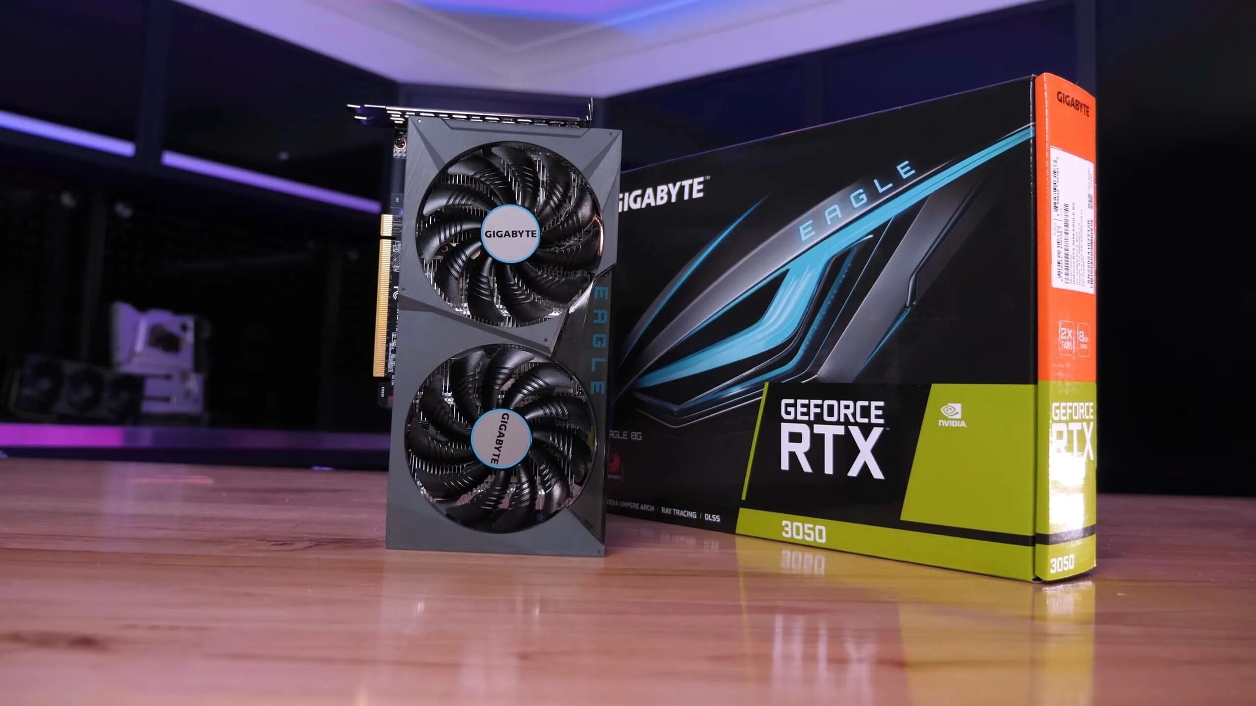 Видеокарта Gigabyte GEFORCE RTX 3050. Видеокарта 4050 RTX. Видеокарта NVIDIA GEFORCE RTX 3050 8 GB. RTX 3050 MSI. Rtx 4050 сравнение