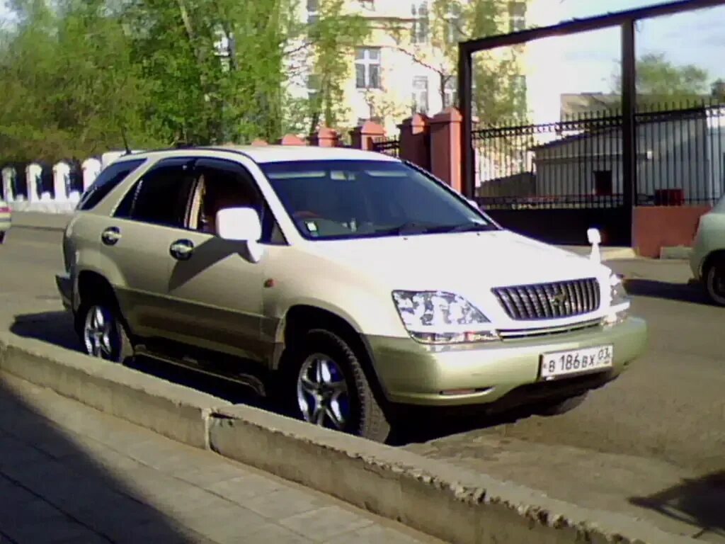 Тойота Харриер 98. Тойота Харриер 98 года. Тойота Харриер 1998 2.2. Toyota Harrier 1998 год 2.2.