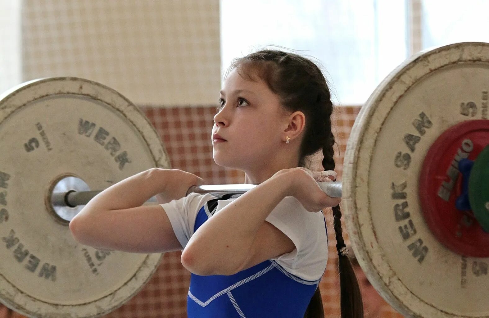 Сильная девочка 10 лет. Сильная девочка 10 лет