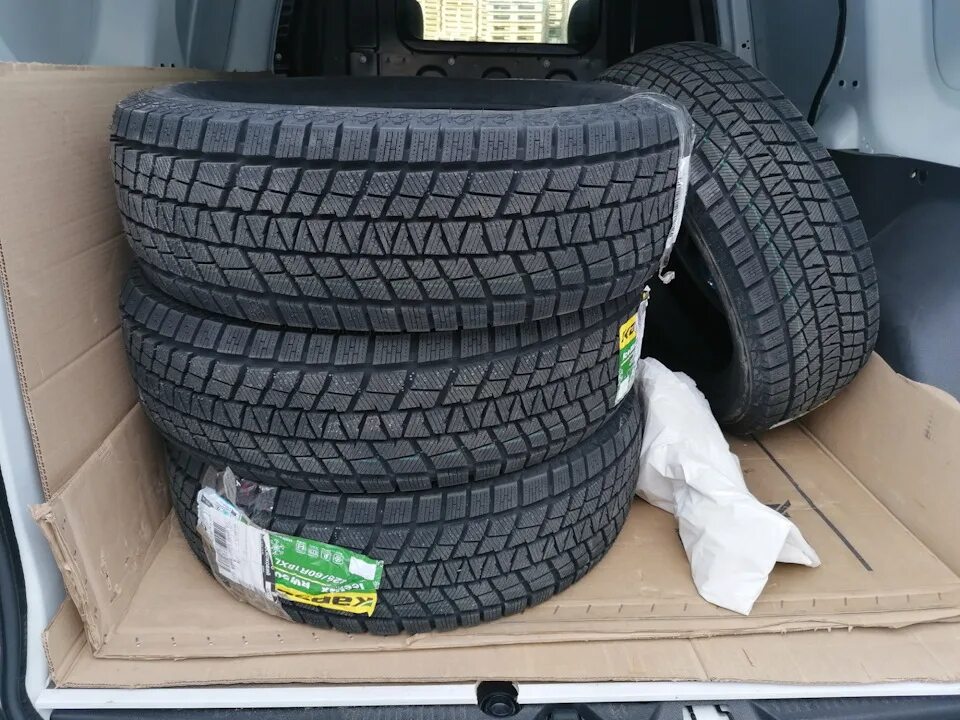 Kapsen icemax rw501 шины отзывы. Kapsen rw501 100h. 215/60r17 kapsen rw501 96h. durun rw501. kapsen snowshoes aw33 215/60 r16 99h зимняя.