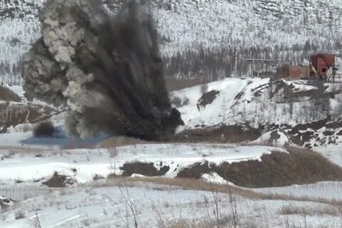 Обвал шахты амур