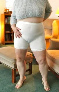 panty girdle 8 - Photo #5 / 15 @ x3vid.com 