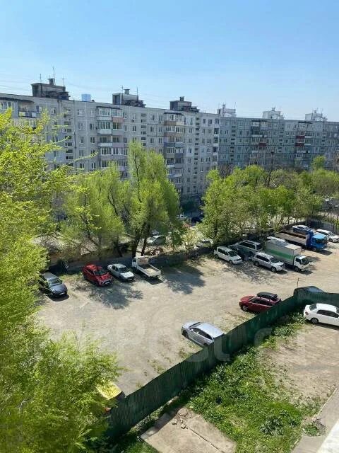 Фарпост владивосток районы чуркин. Гульбиновича 13 владивосток. Бурачка 9. Вид из окна второго этажа. Владивосток надибаидзе 17.