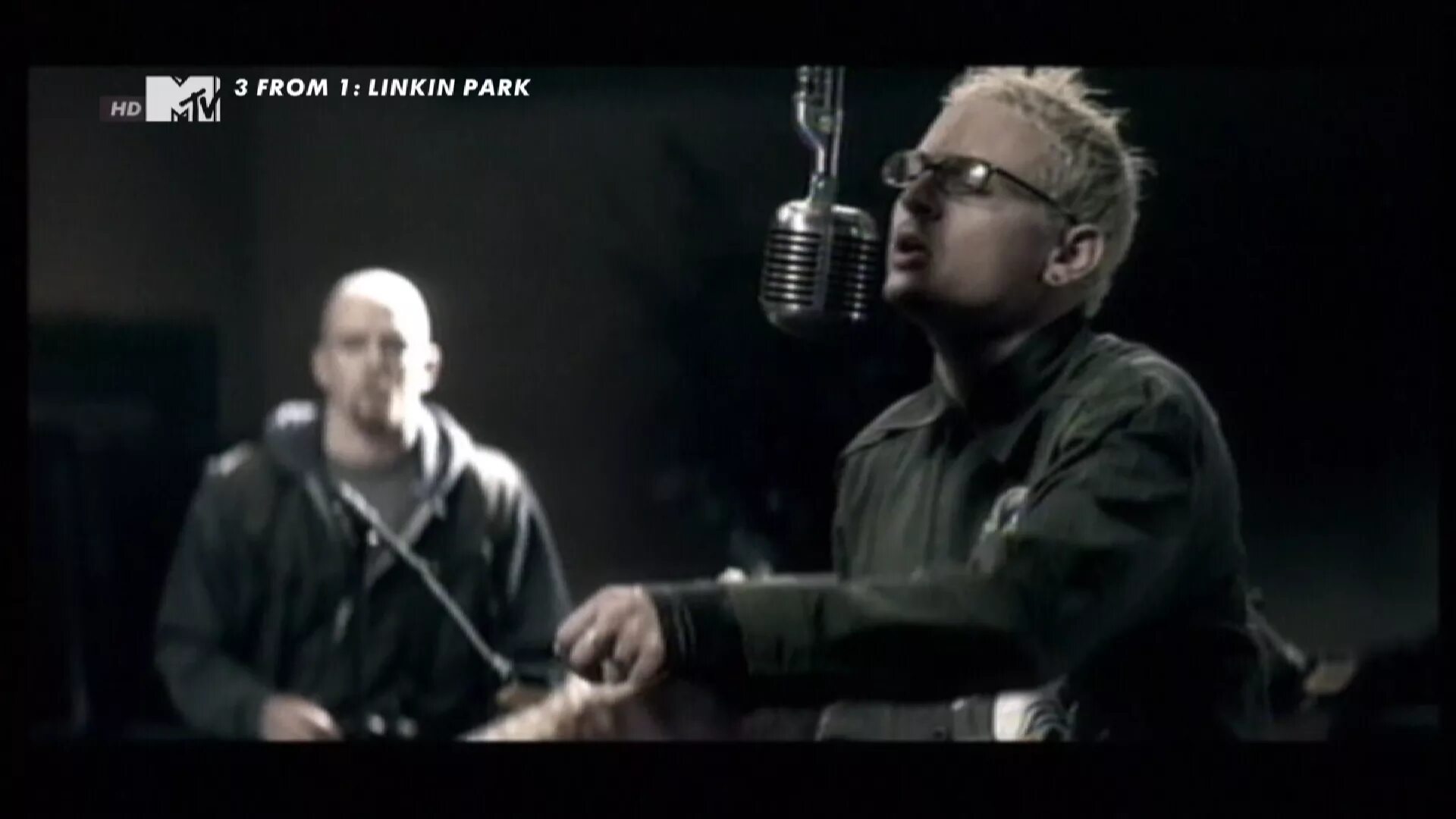 Песни линкина парка на русском. Честер линкин парк намб. Линкин парк клипы. Linkin Park Numb. Линкин парк кадры из клипа.