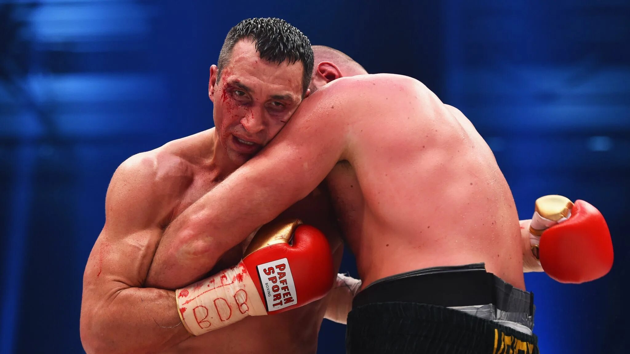 Бой против кличко. Тайсон фьюри и владимир кличко. владимир кличко - тайсон фьюри фото. тайсон фьюри бокс с кличко. тайсон фьюри против кличко.