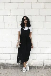 Длинное черное платье с рубашкой