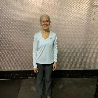 72 歲 狂 嬤 天 天 去 健 身 房 一 秀"超 猛 手 臂 肌"比 年 輕 人 還 壯 