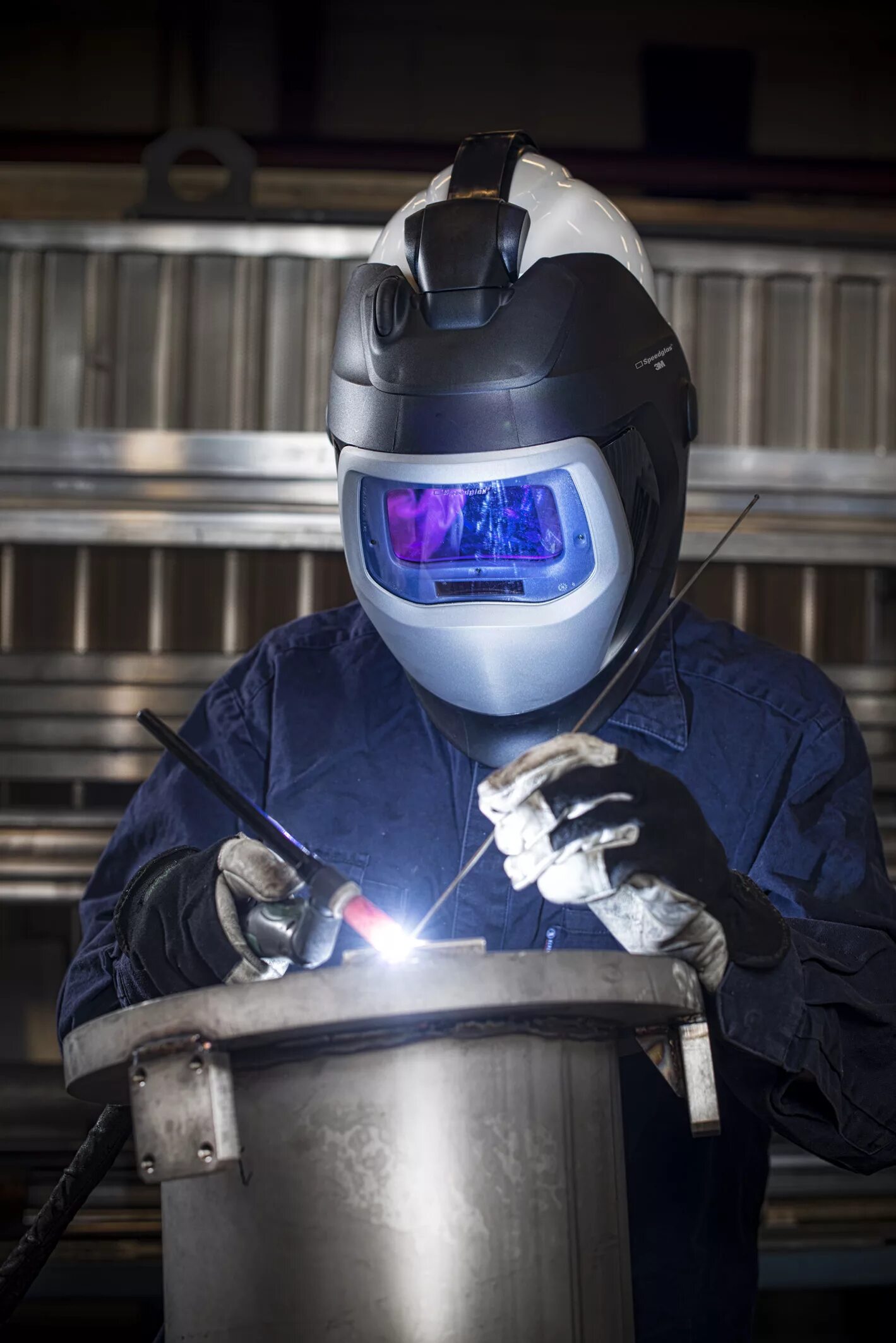 сварщик занятий. токарь универсал. рф. сварщик 24. сварщик 24.