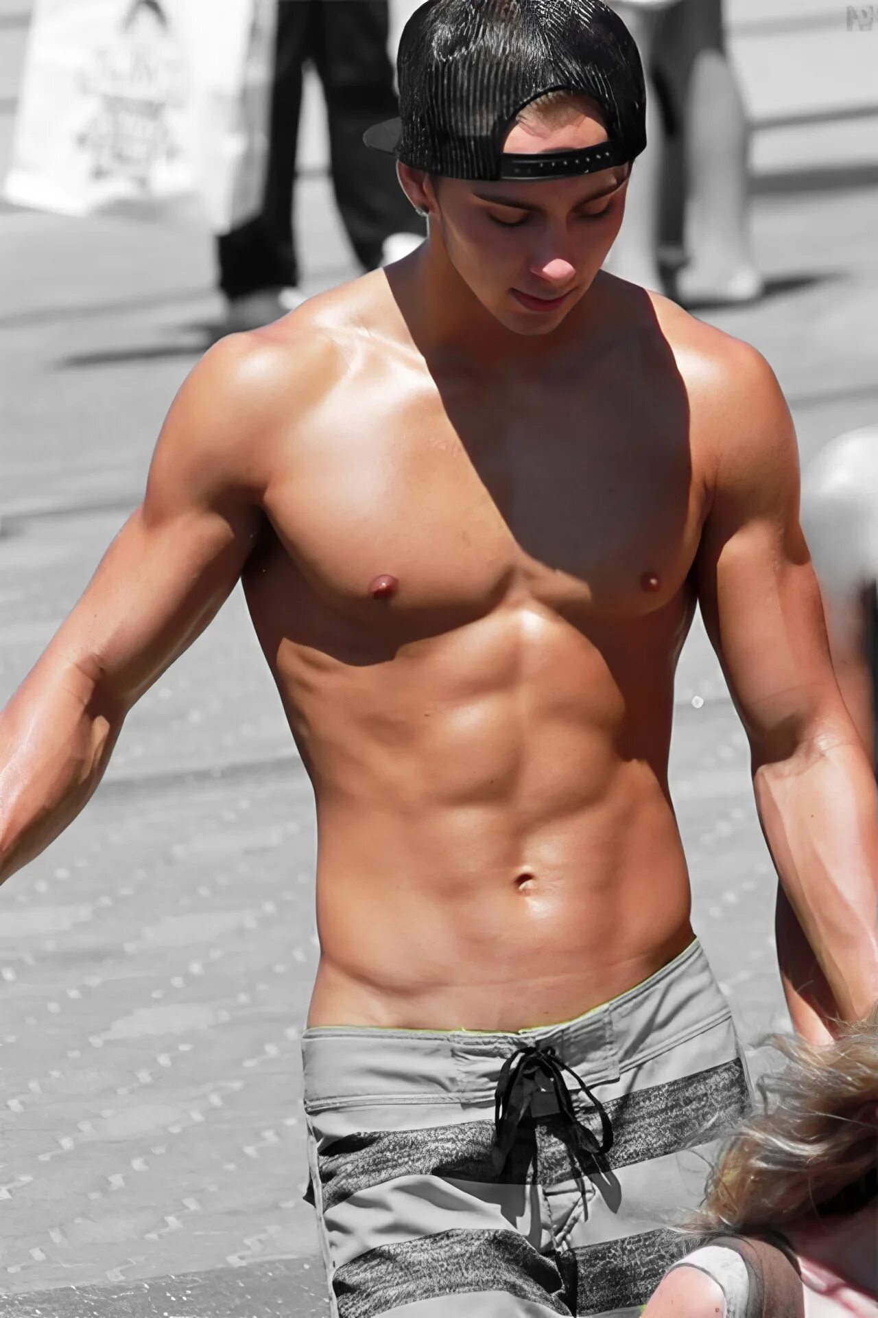 Молодые спортивные мальчики. Hot full boys. Hot full boys. Abs boy. Ренато порноактер ренато феррейра.