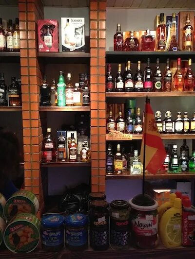 керамика юга испании. мясницкая 30 стр 3 испанская лавка. испанская лавка на мясницкой.